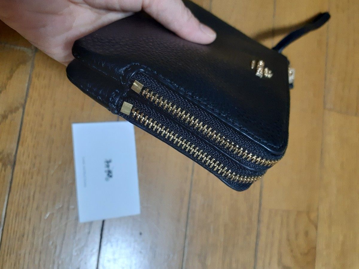 タイムセール【新品未使用品】COACH リストレット ダブルジップ タイムセール【新品未使用品】COACH リストレット ダブルジップ