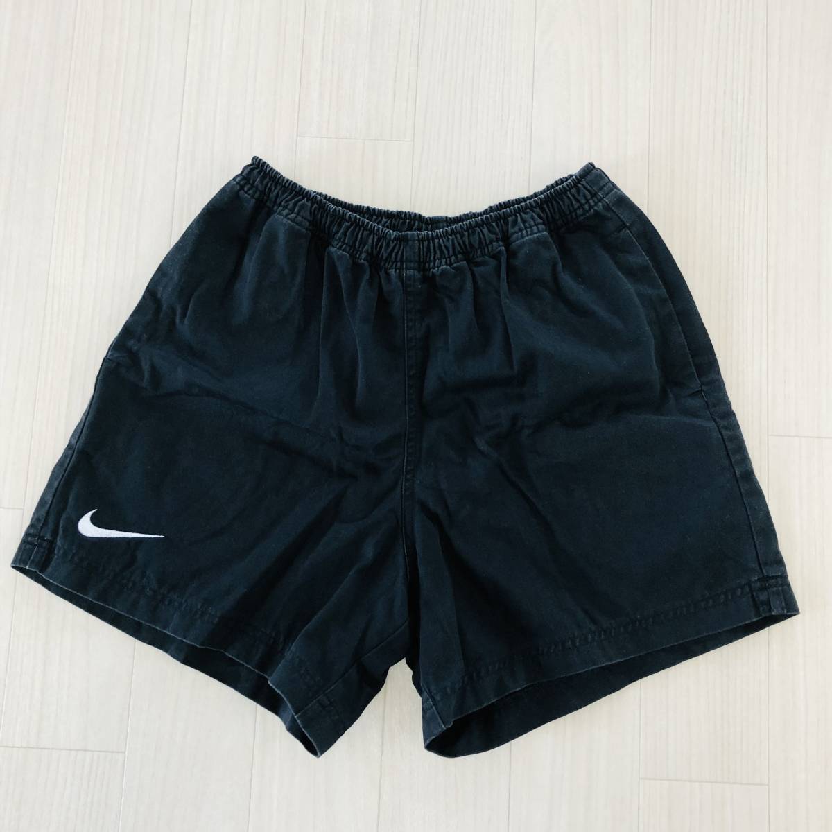 AS0055 NIKE ナイキ レディース パンツ ハーフパンツ スポーツ M ブラック 黒 無地 綿100% カジュアル 休日 かっこいいの画像5