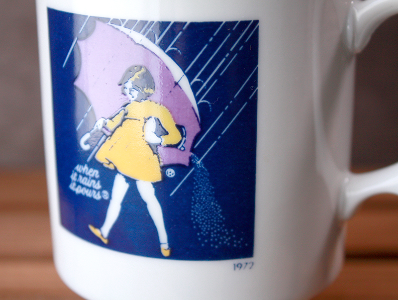 ビンテージ★モートンソルトガール マグカップ★MORTON SALT GIRL 女の子 マスコットキャラクター 日本製 脚付き コップ ヴィンテージ_画像3