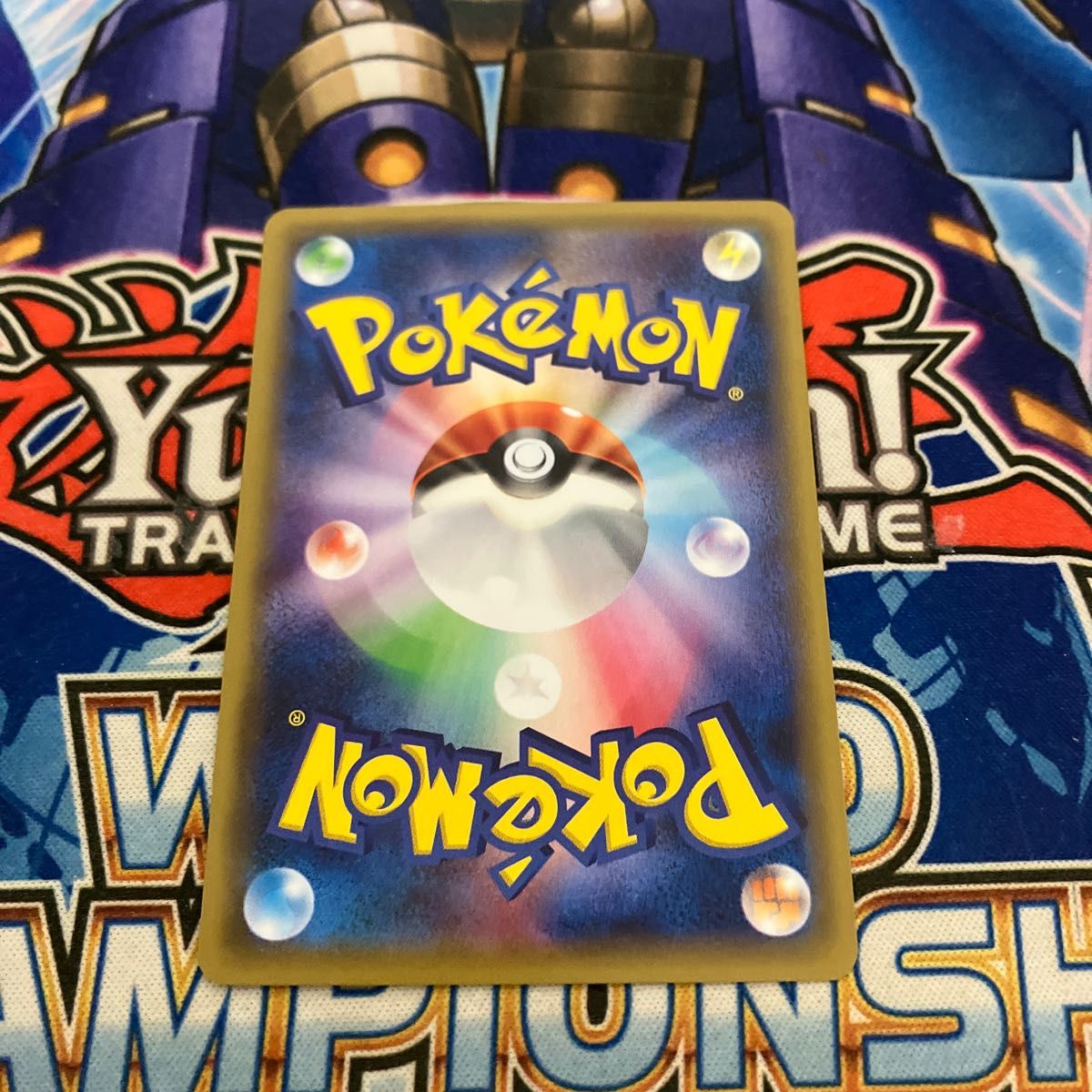 ポンチョを着たピカチュウ XY-P