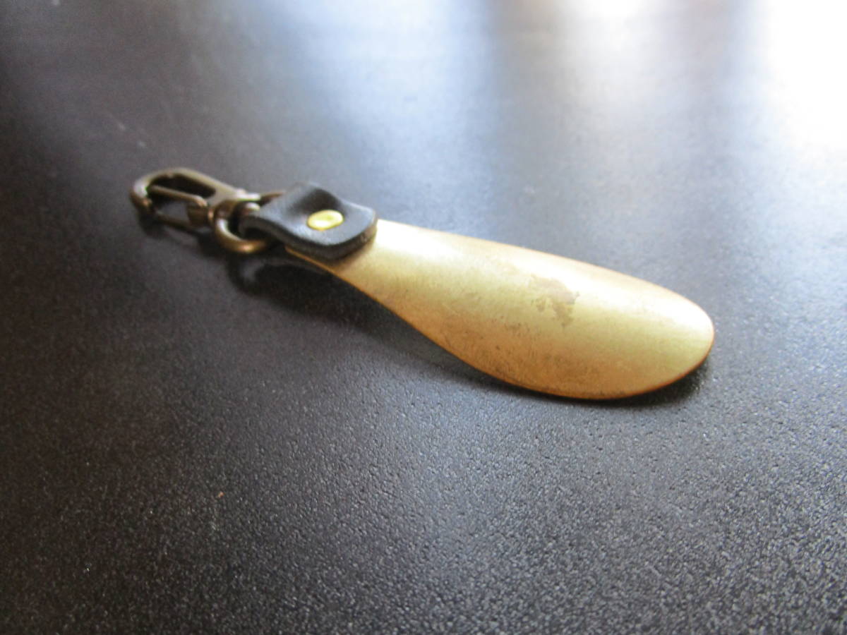  Mini brass shoehorn! black Tochigi cow leather .amina ska n! hand made! key holder! bag charm!