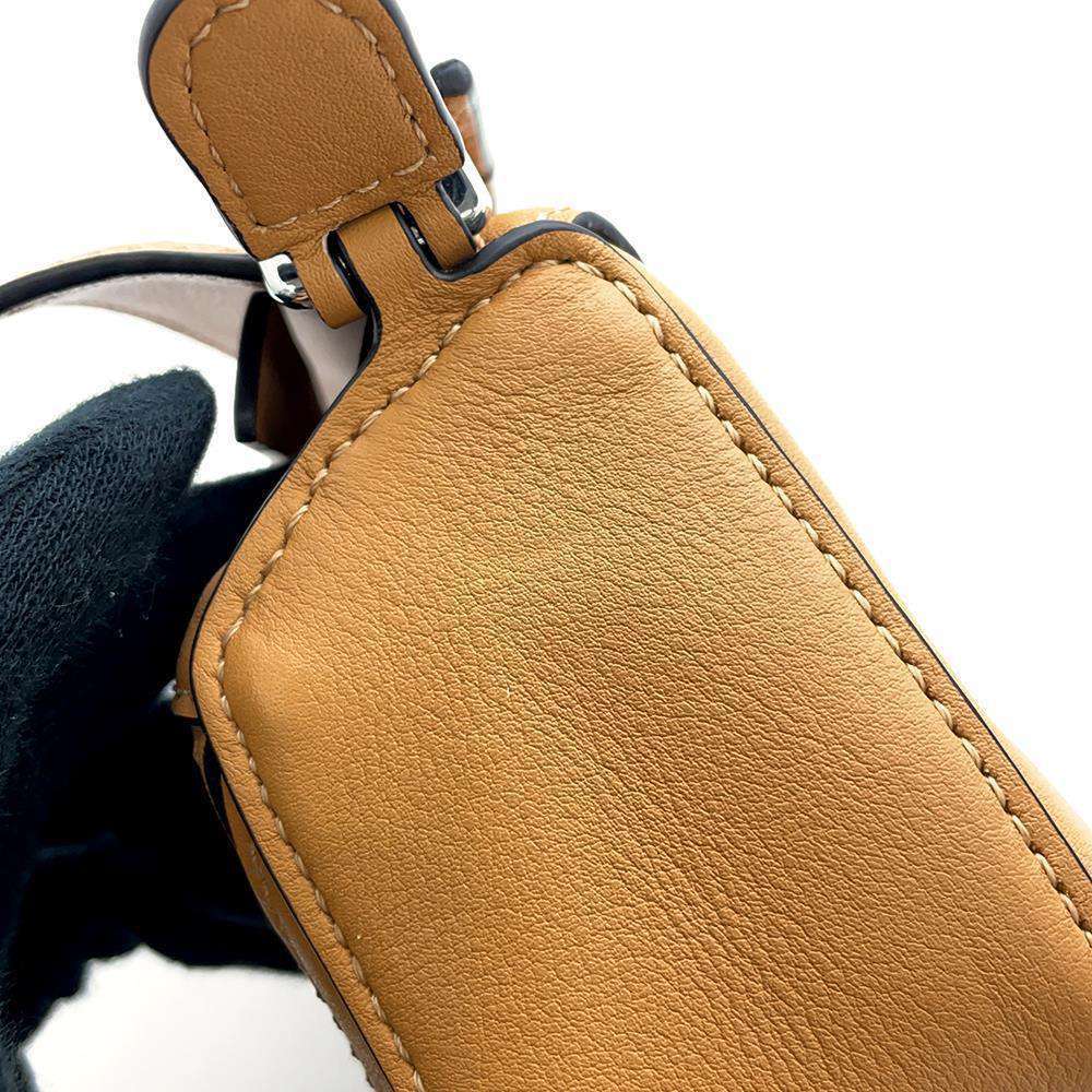 ロエベ チェーンショルダーバッグ パズルバッグ ナノ A510U98X01 LOEWE