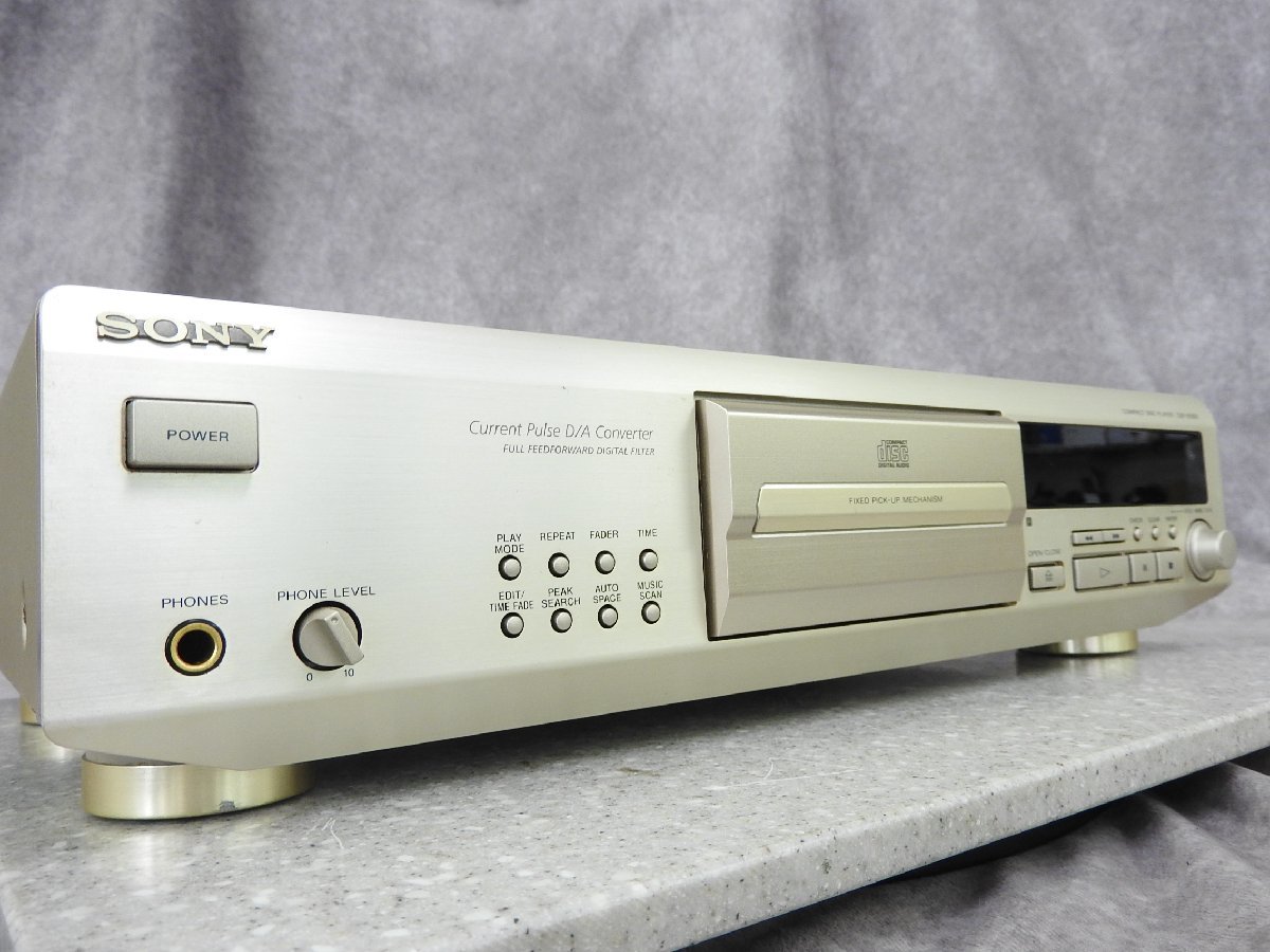 ☆ SONY ソニー CDプレーヤー CDP-XE900 ①☆中古