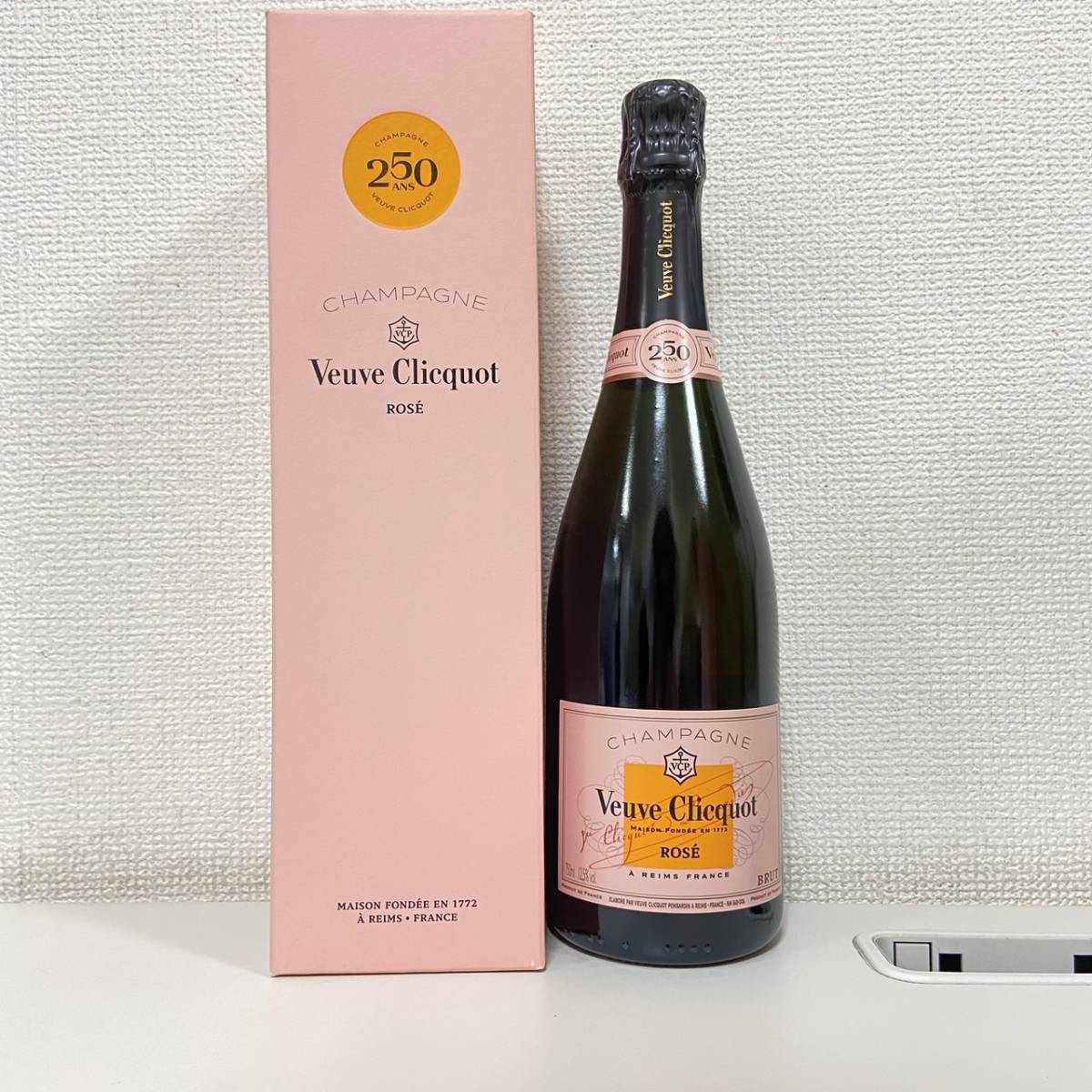 F-11879】 Veuve Clicquot ROSE CHAMPAGNE BRUT ヴーヴ クリコ ロゼ