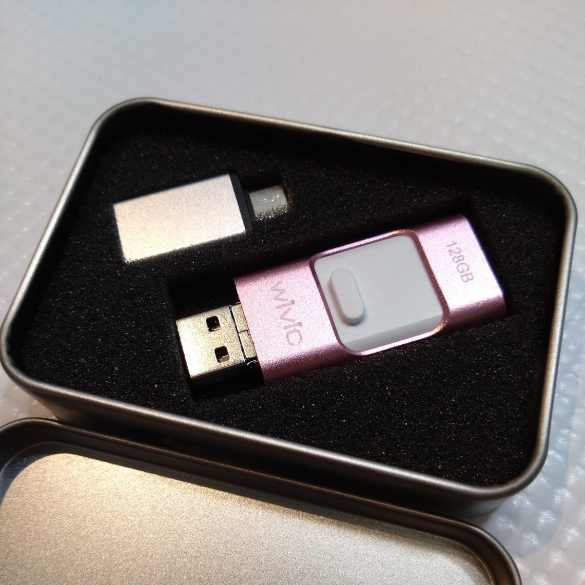 【新品】USBメモリ ４in1 128GB Phone usbメモリー 高速 USB3.0 フラッシュドライブ USB/Type-C/micro usb フラッシュメモリ no.251_画像1