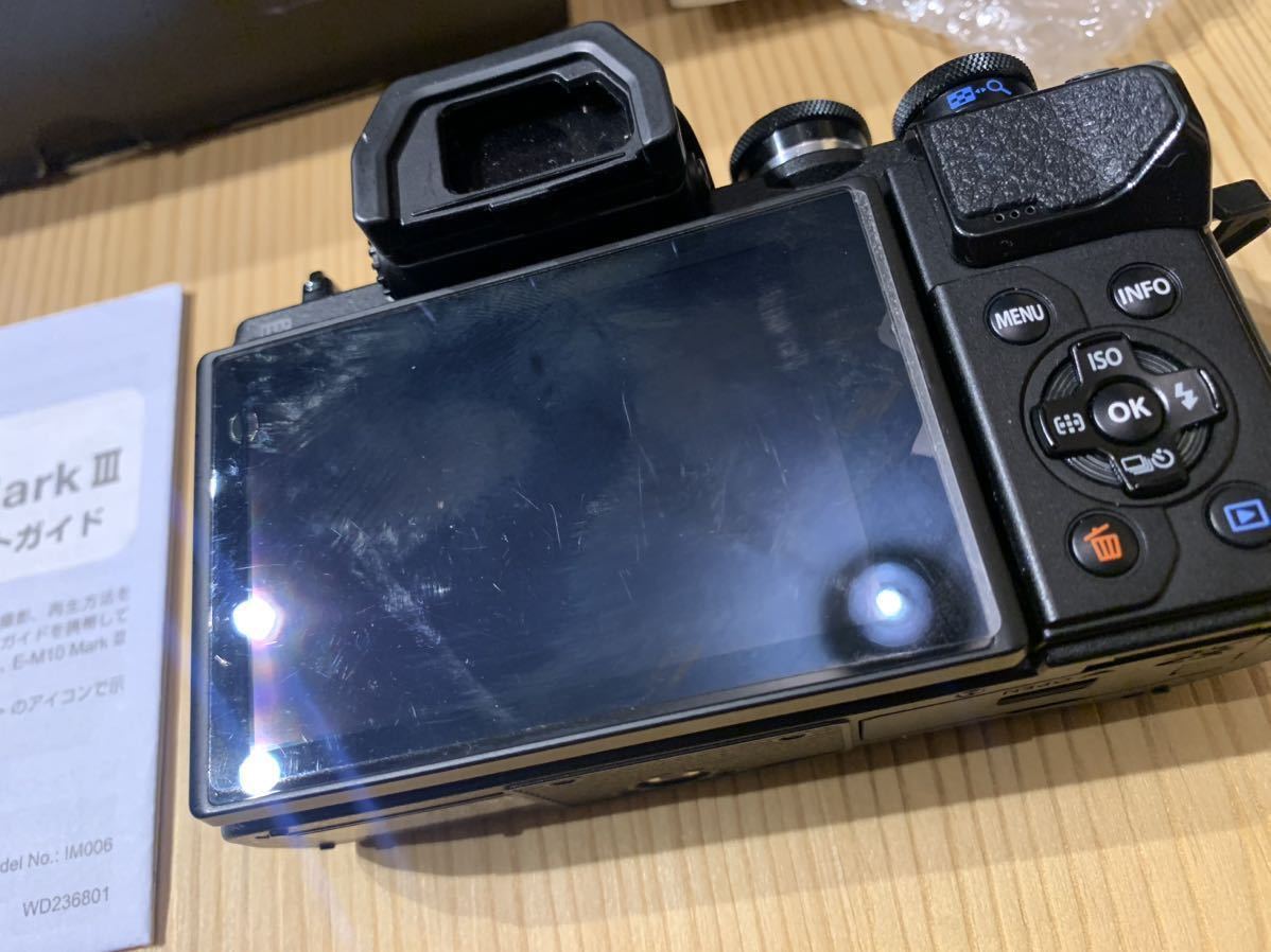 OLYMPUS OM-D E-M10 MARKⅢ ボディ!美品!付属品一式
