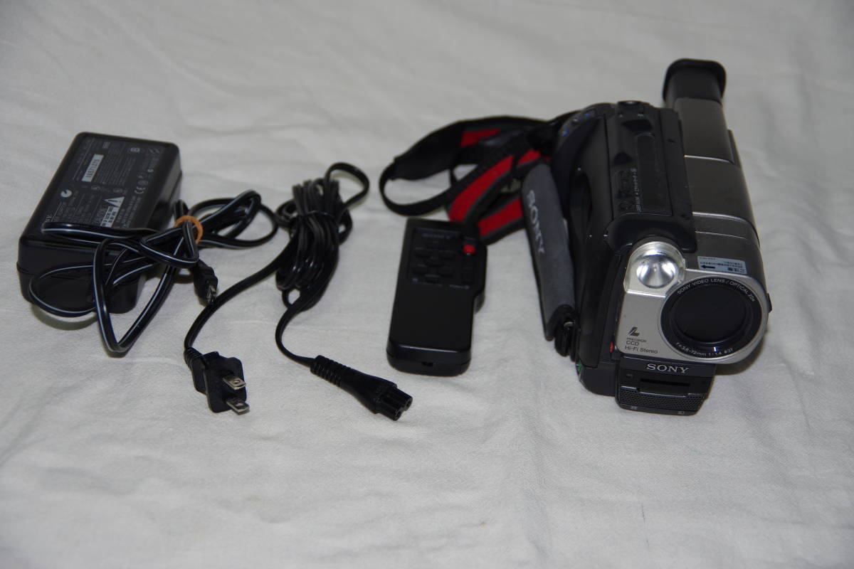 * free shipping! * SONY Sony Hi-8 video camera [ CCD-TRV66 ]