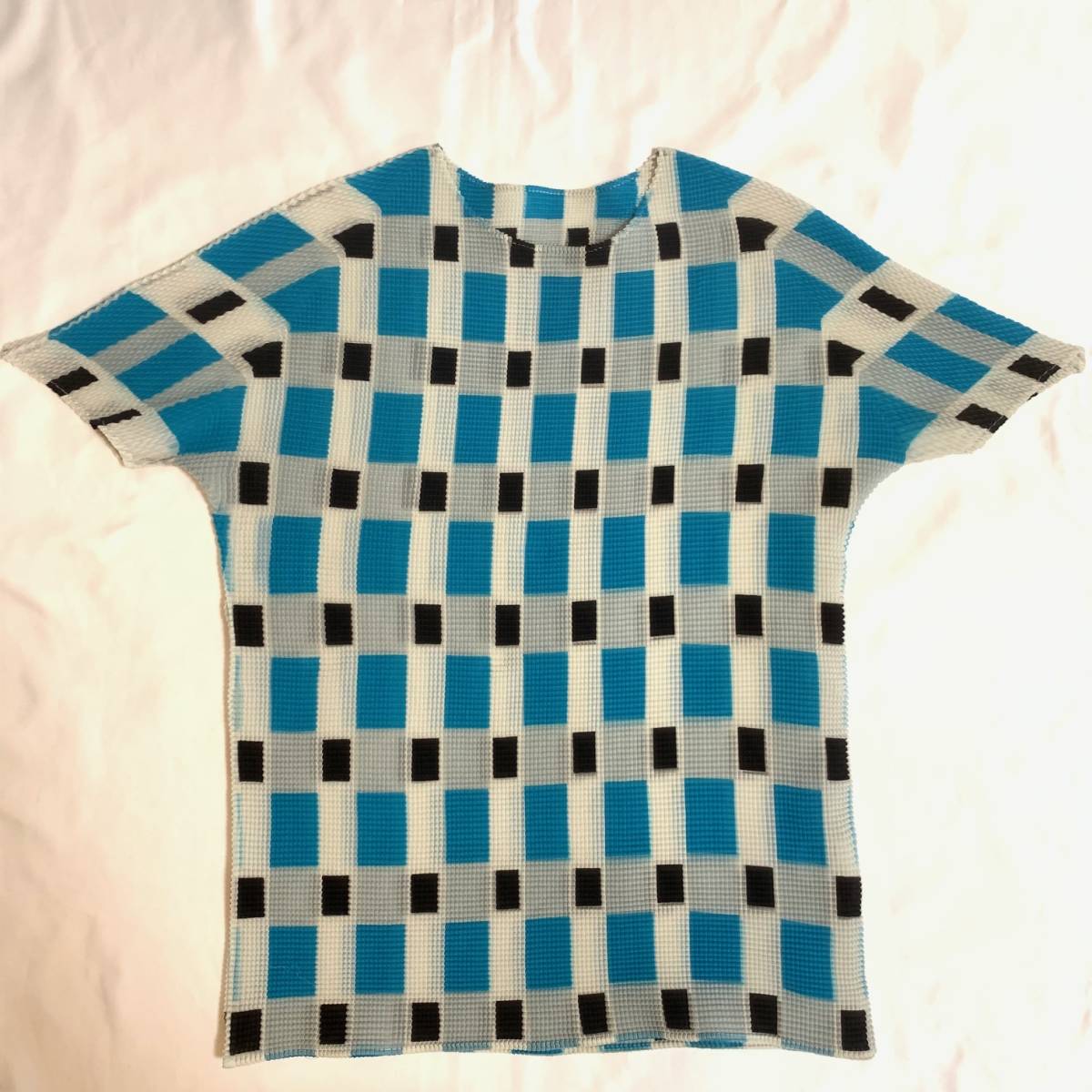 春のコレクション ISSEY プリーツプリーズ PLEASE PLEATS tops