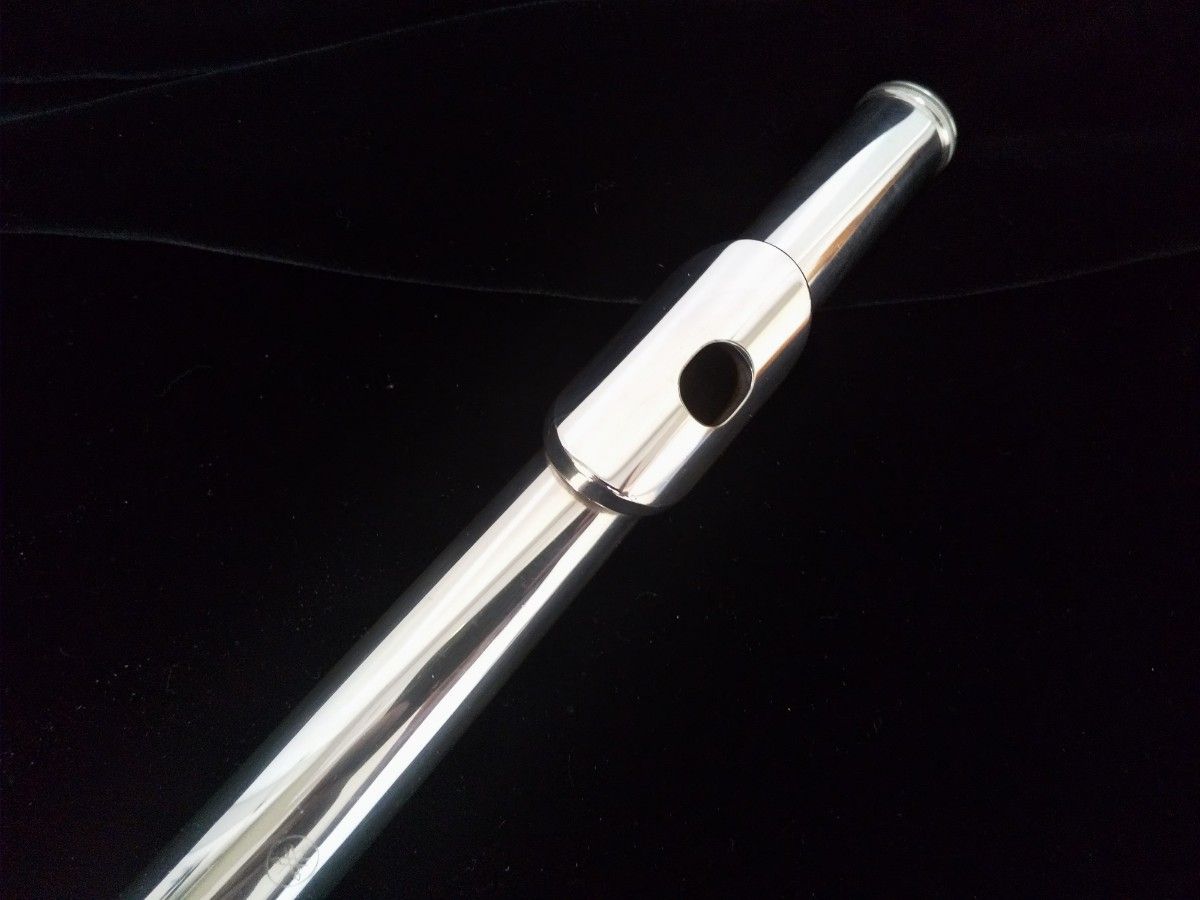 ♪森の工房♪#超お買得・銀メッキ・ ヤマハフルートYFL211S Eメカ