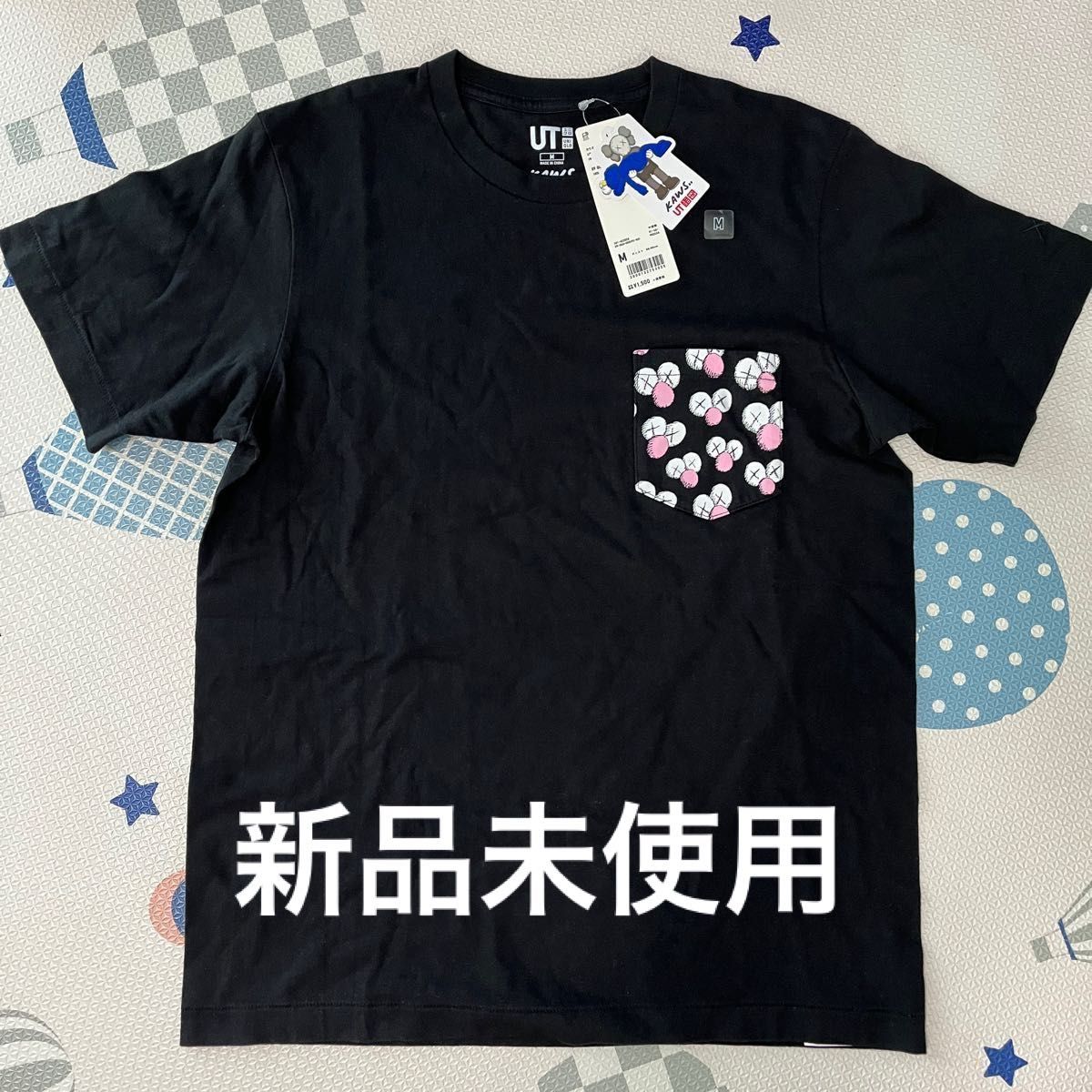 新品未使用　ユニクロ　KAWS  Tシャツ　Mサイズ　カウズ　