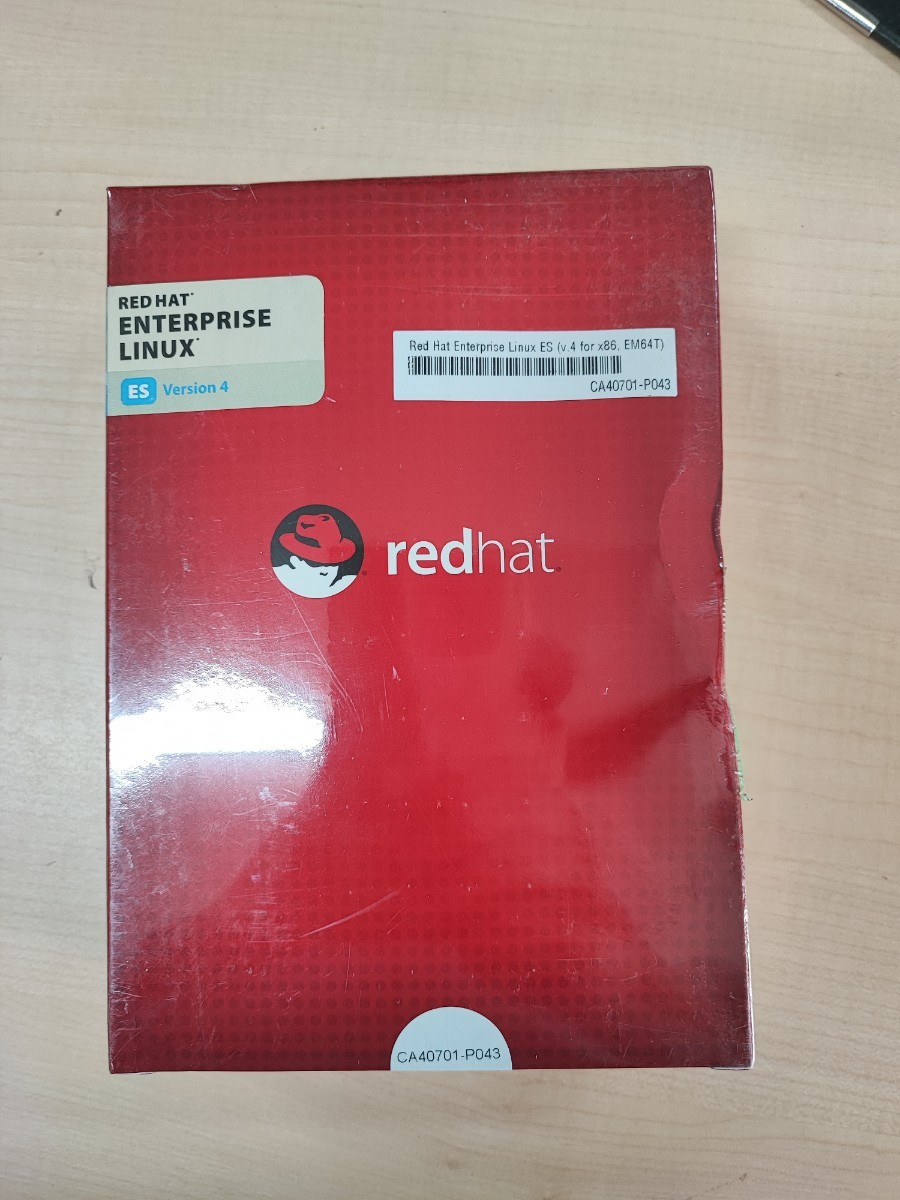 ◎（E0025）RED HAT ENTERPRISE LINUX ES VERSION 4 (v.4 for x86, EM64T) 未開封新品 REDHAT_画像1