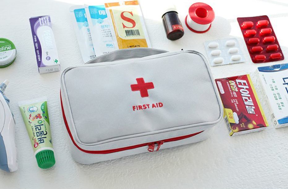  portable camp first-aid kit [ red ] Survival first aid kit bag storage case waterproof outdoor travel disaster prevention sport ground .