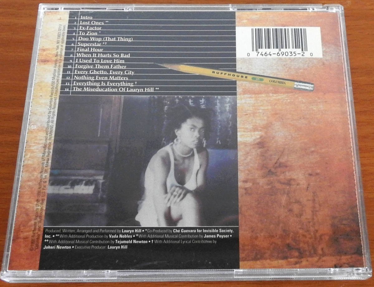 Lauryn Hill ローリン・ヒル サイン入りCD Lauryn Hill ローリン・ヒル サイン入りCD The Miseducation of