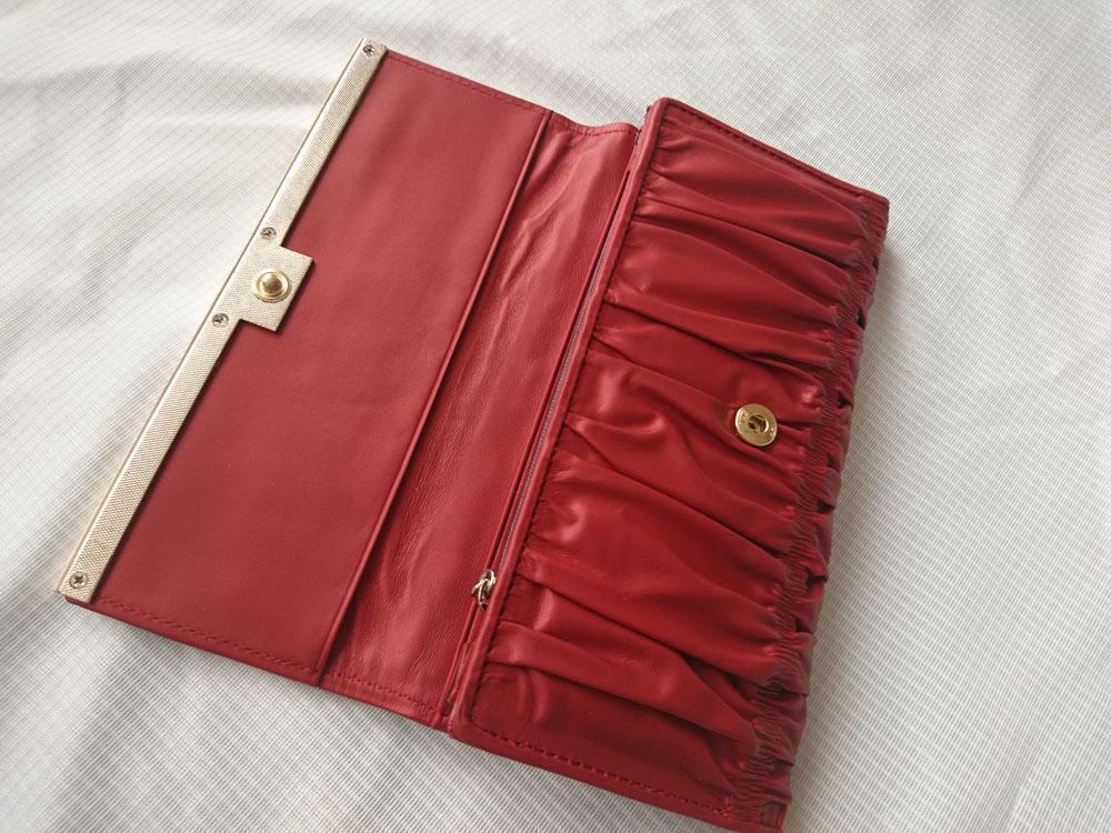 牛革 長財布 イタリアンレザー レッド 赤 /プリーツ ギャザー 牛革 長財布 イタリアンレザー レッド 赤 /プリーツ ギャザー