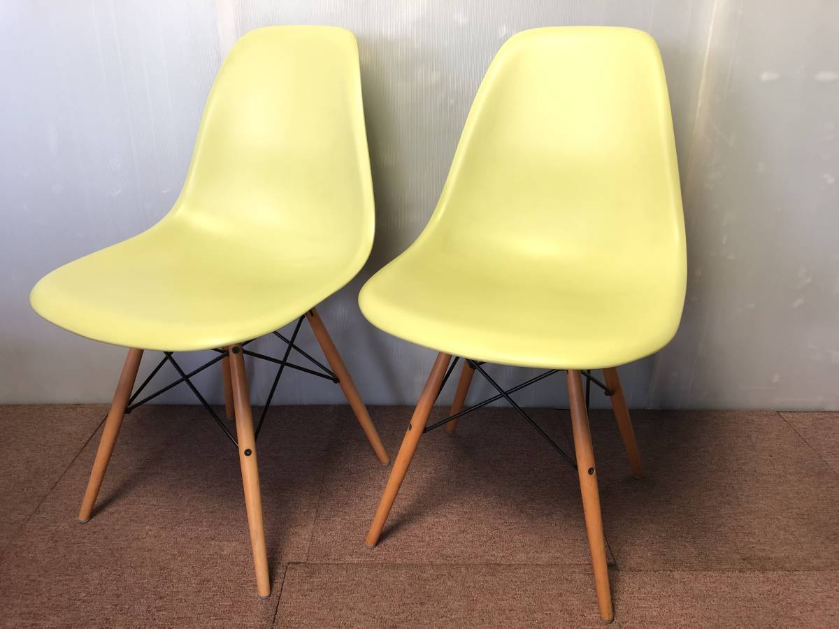 ■vitra/ヴィトラ　Eames/イームズ　サイドシェルチェア　ドゥエルレッグベース　２脚セット■1957_画像1