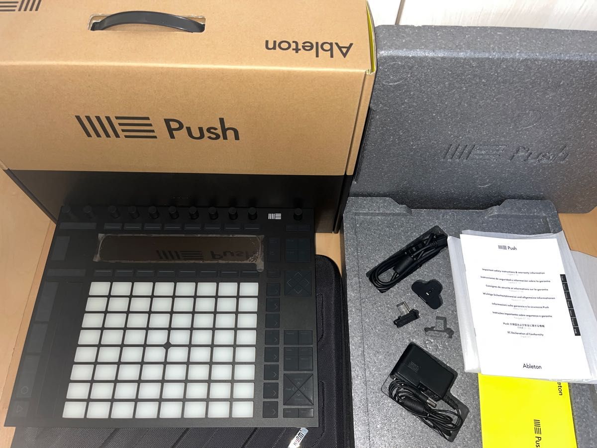 Ableton Push 2 Push2 付属品、元箱付き + キャリーケース