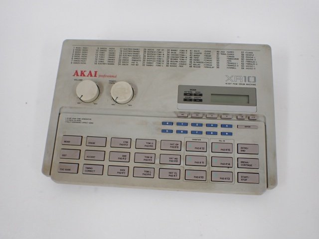 AKAI XR10 16BIT PCM DRUM MACHINE 16ビットPCMドラムマシン/リズム