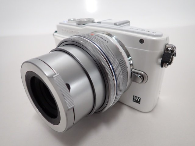 外観良品 OLYMPUS PEN Lite E-PL6 14-42mm/40-150mm ダブルズーム
