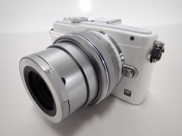 外観良品 OLYMPUS PEN Lite E-PL6 14-42mm/40-150mm ダブルズームキット オリンパス ミラーレス一眼レフカメラ ∬  6AAA7-1