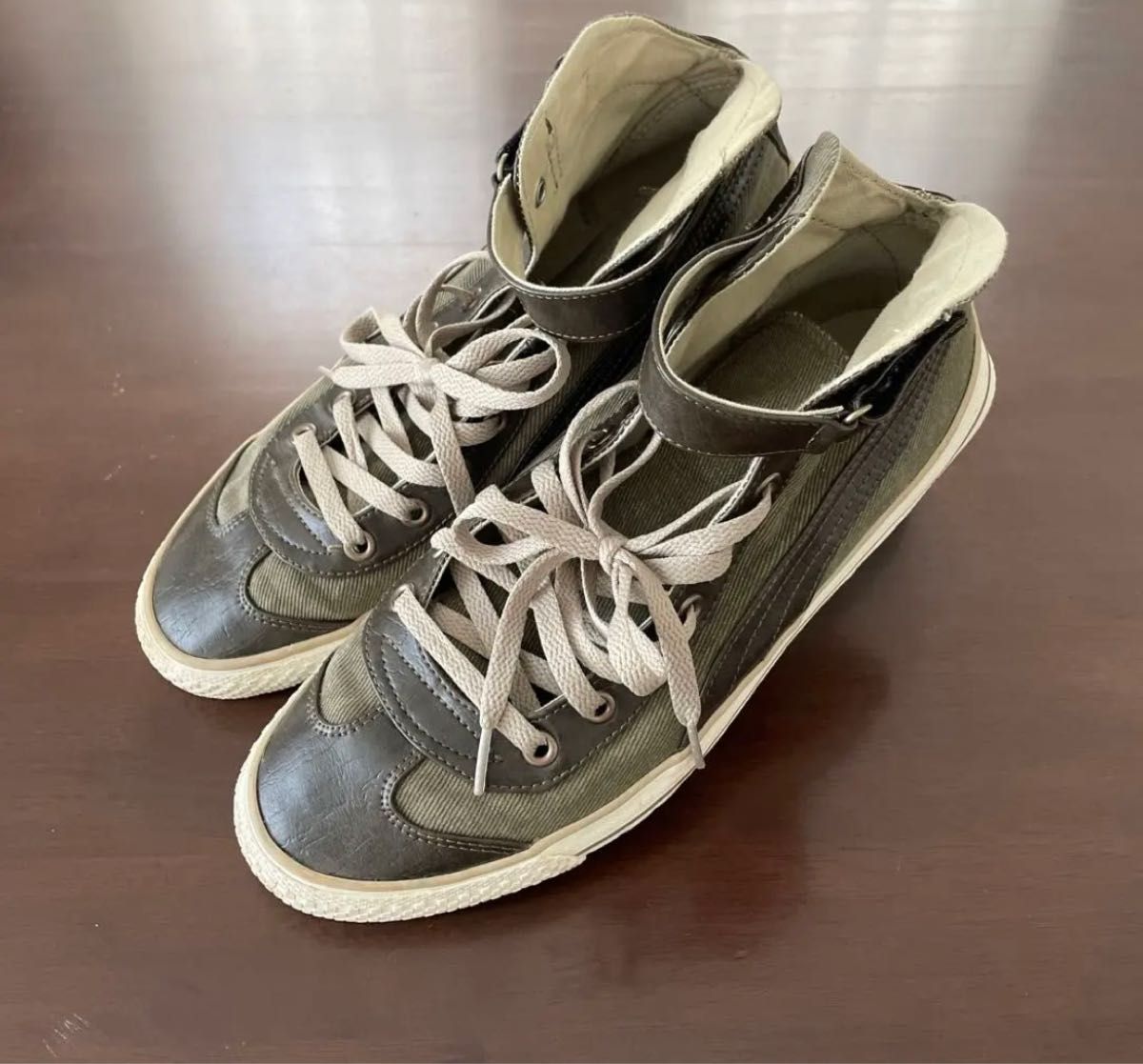 プーマ】27 5cm スニーカー カーキ PUMA ハイカットスニーカー プーマ】27 5cm スニーカー カーキ PUMA ハイカットスニーカー
