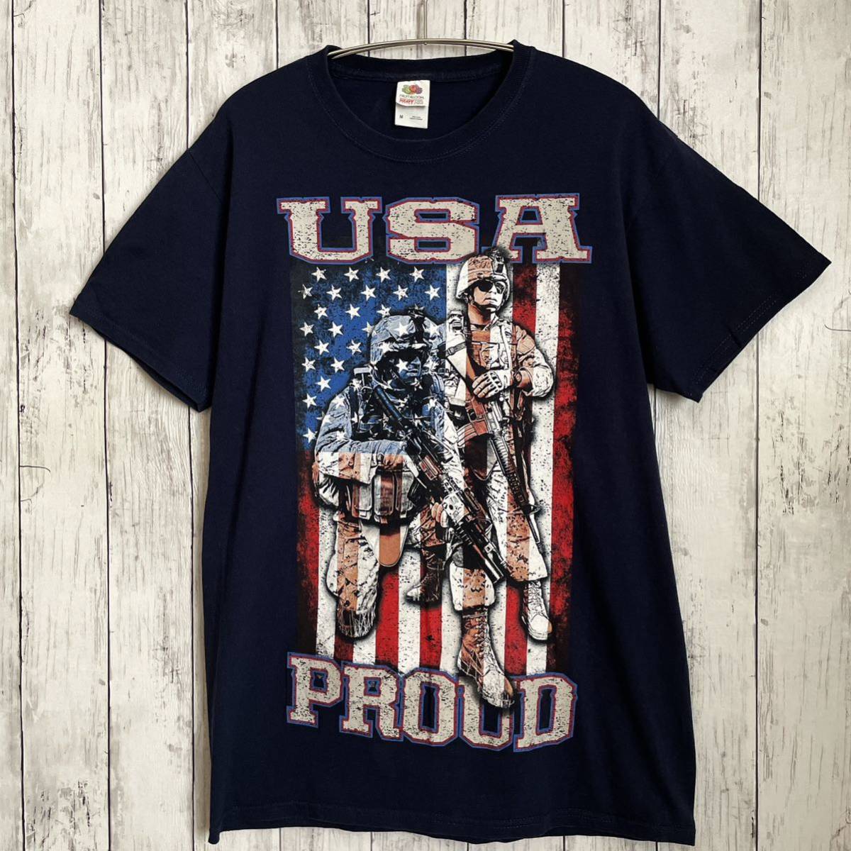 USA 星条旗 軍隊 紺色 ネイビー 半袖 プリントTシャツ FRUIT OF THE LOOM フルーツオブザルーム ビッグプリント 古着 クルーネック