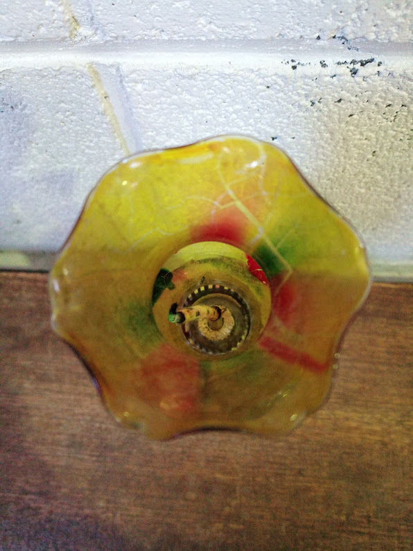□アルコールランプ / ガラスランプ 日本製 装飾 置物 インテリア小物 黄色 赤 緑 昭和レトロ 古道具_画像2