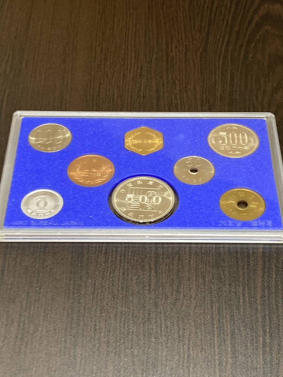 【#2414～2419】貨幣セットおまとめ　Coin Set　昭和60年/昭和61年/平成4年/平成5年/平成7年/ハローキティ30周年2004年　総額5330円_画像2