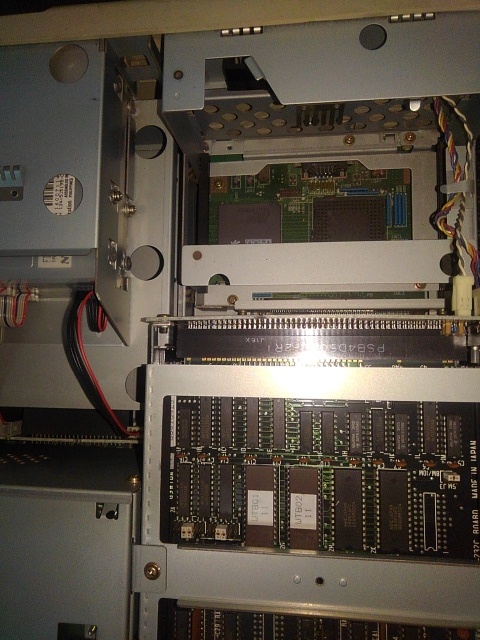最終出品　NEC　PC9801FA　レトロパソコン　Intel 486　内部画像あり　旧型PC　PC98シリーズ_画像4