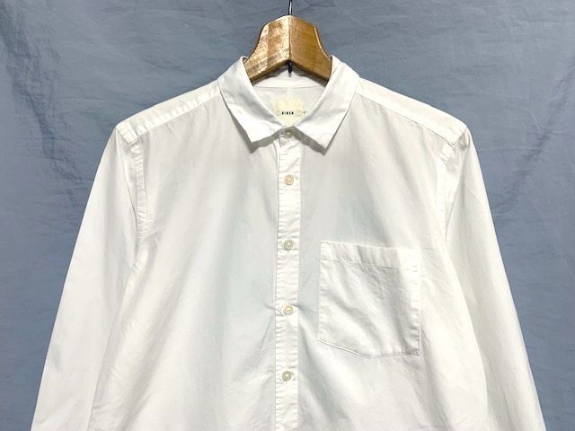 LANVIN 未使用 黒 日本製 ハリ感ある綿100% メンズシャツ