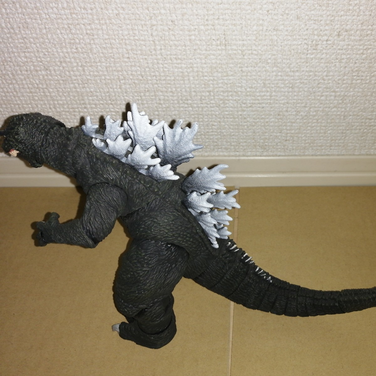 ゴジラ 2001 モンスターアーツ ネカ NECA の商品詳細 | ヤフオク