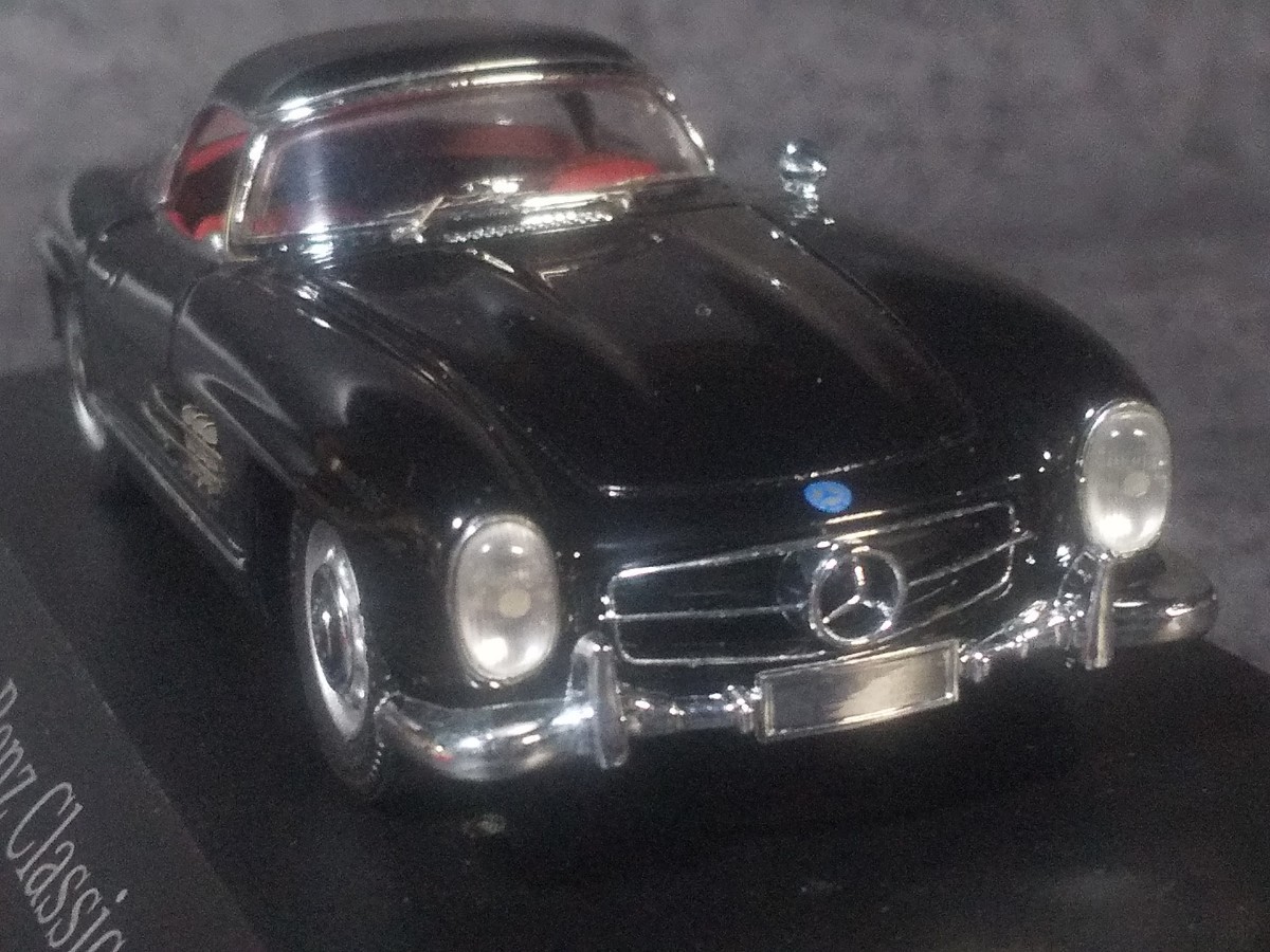  Mercedes * Benz Classic center original / Schuco 1/43 Mercedes * Benz 300SL Roadster ( hardtop specification )