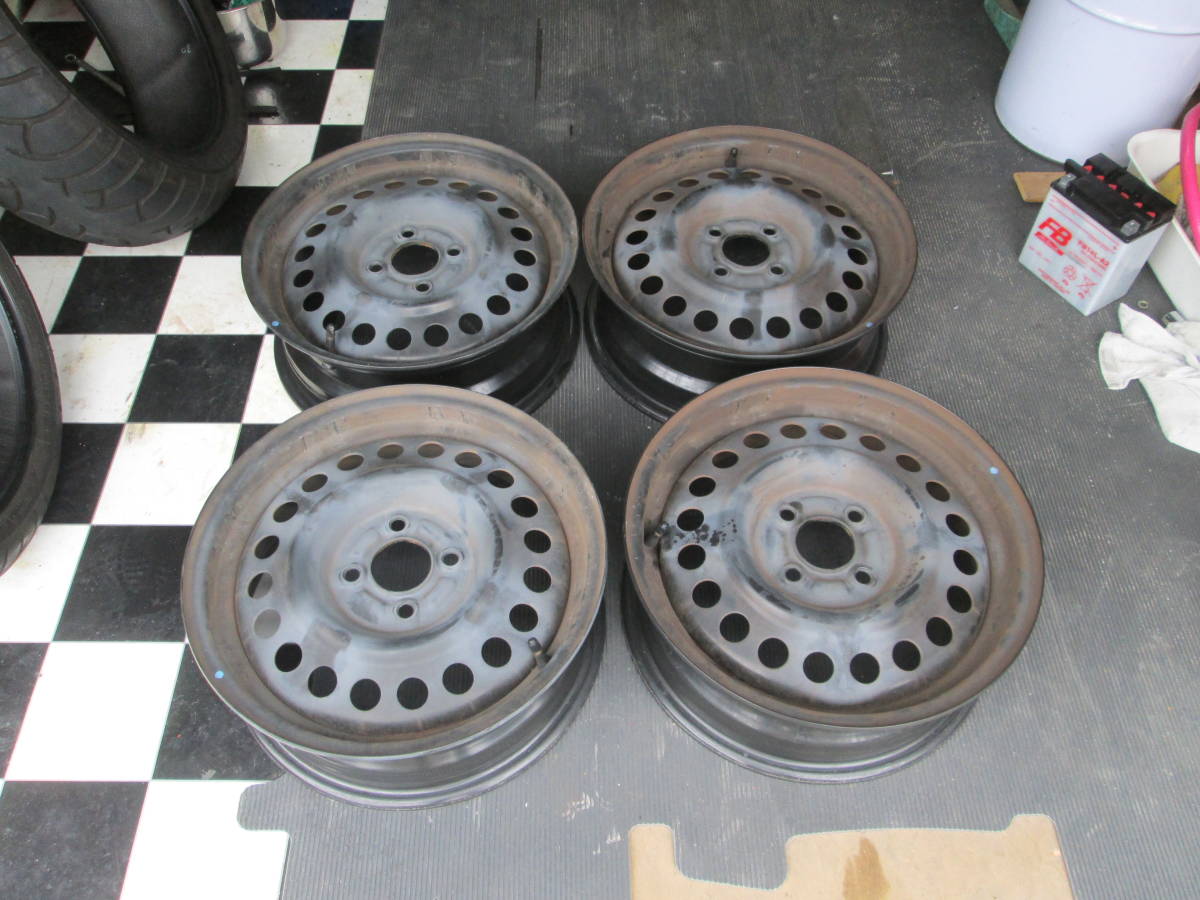     原文:日産 Z12 キューブ 純正 スチール 鉄 15x5.5J(+40)PCD100　4本 ティーダ ノート 売り切り、即決、小物同梱します。