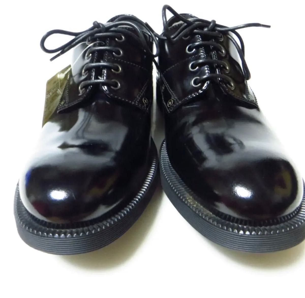【未使用品】HUGOBOSS ヒューゴボス 革靴 ビジネスシューズ 42 約27㎝ エナメル パテントレザー 新品 人気 おしゃれ