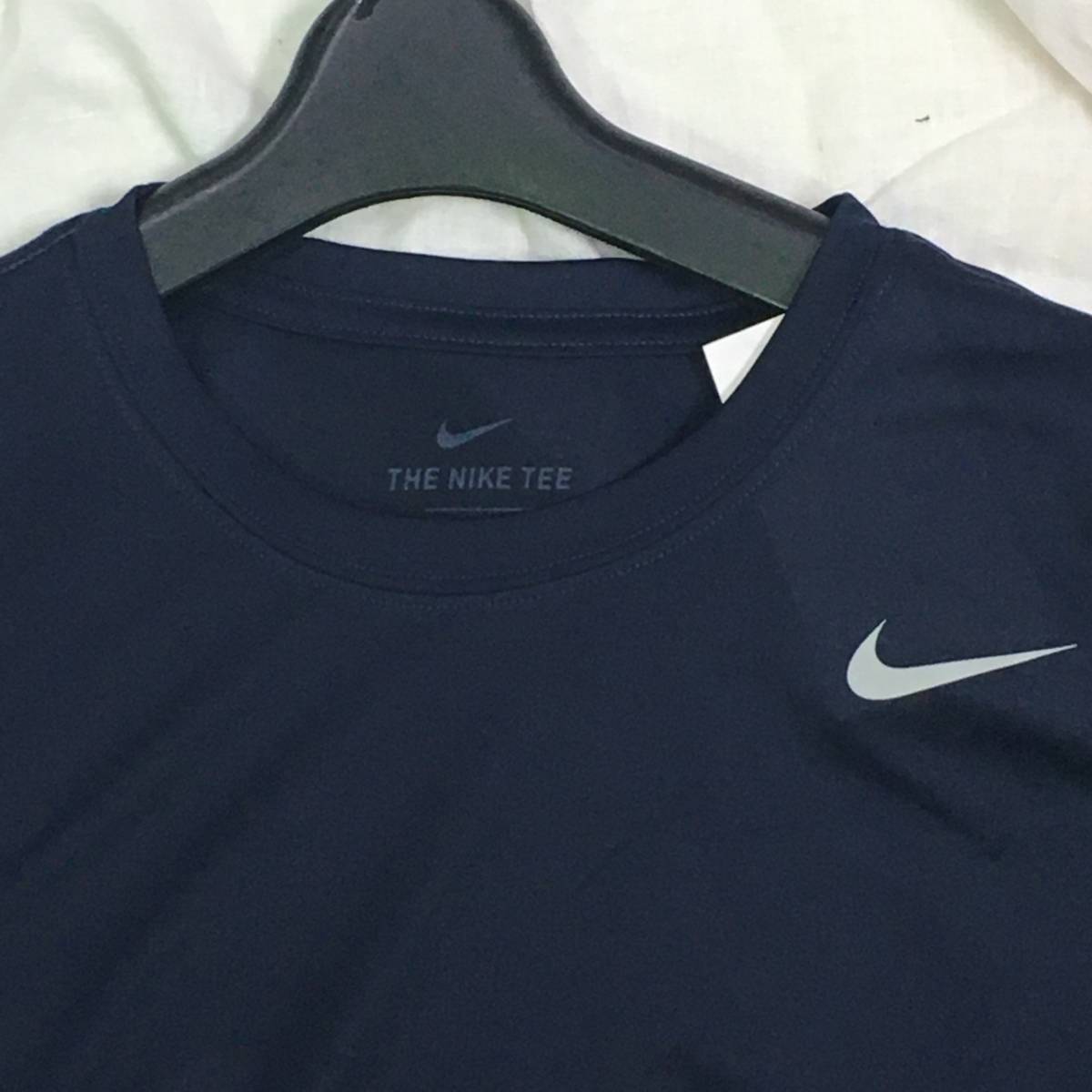 新品未使用品 ☆NIKE ナイキ☆メンズ Mサイズ 『DRI-FIT レジェンド T