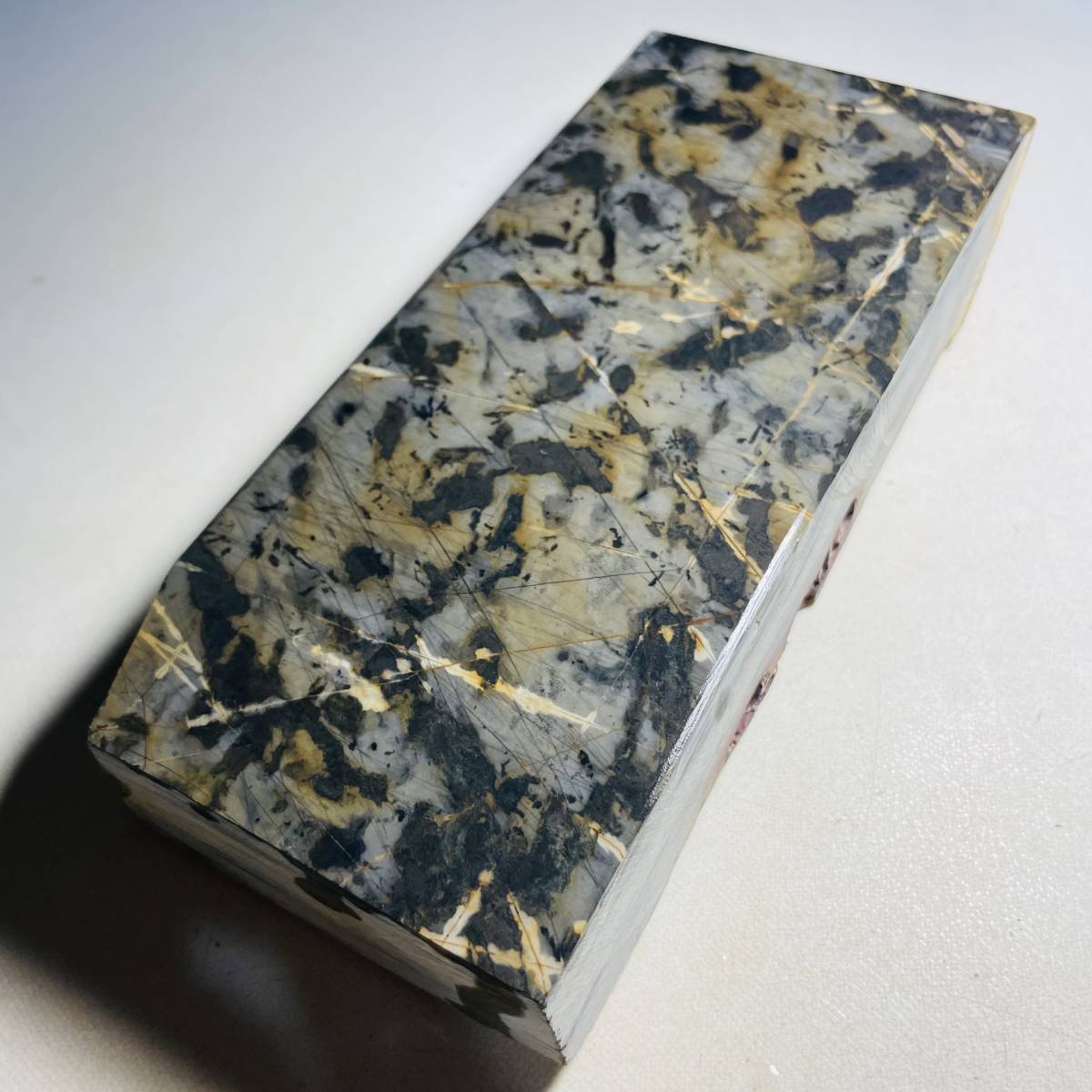 天然砥石 正本山 中山 カラス砥 1590g 仕上げ砥石 / 鉋鑿大工道具鋸