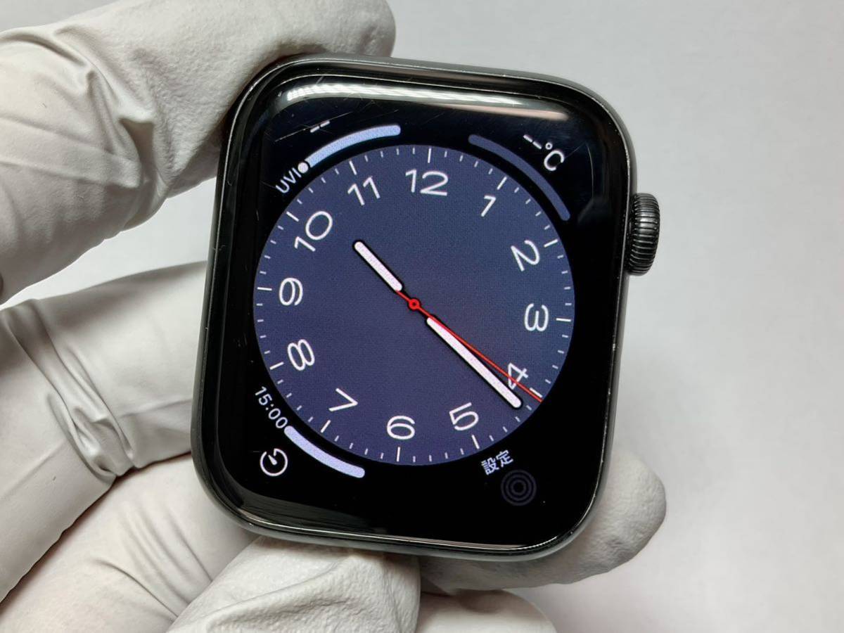Apple Watch SE 第一世代 (GPSモデル) 44mmスペースグレー-