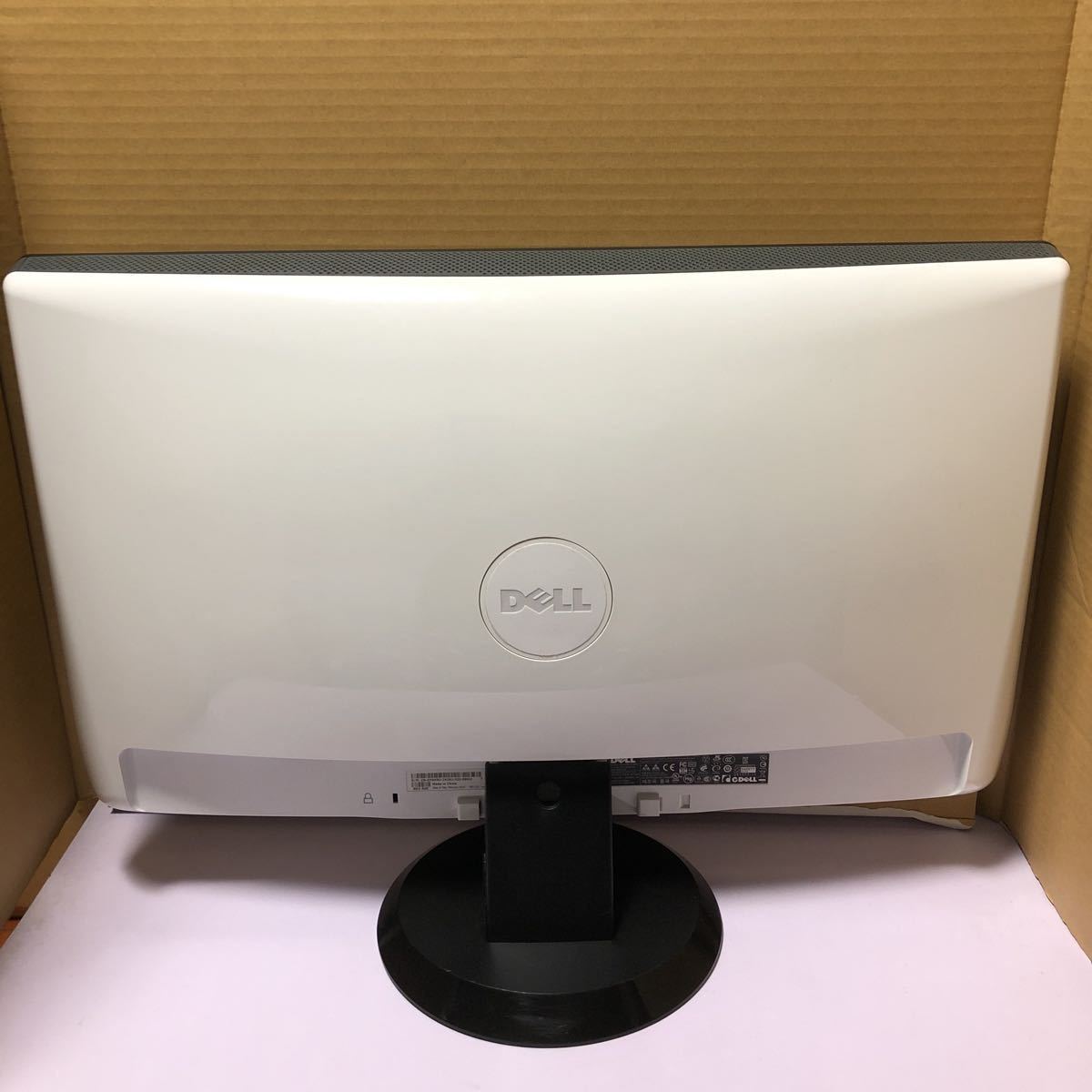 DELL ST2410b 24インチワイド 液晶モニター フルHD /HDMI端子あり 中古動作品SHY795_画像3