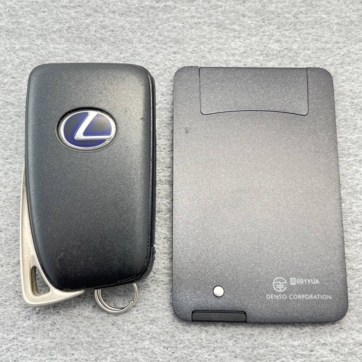 初期化済 美品 レクサス スマートキー カードキー LS IS 初期化済 美品 レクサス スマートキー カードキー LS IS