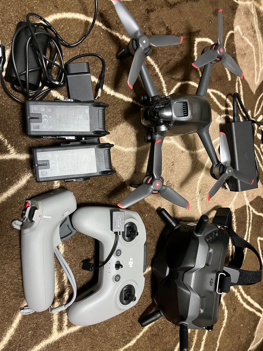 飛行回数10回以下 DJI FPV Fly Moreキット 付き|PayPayフリマ