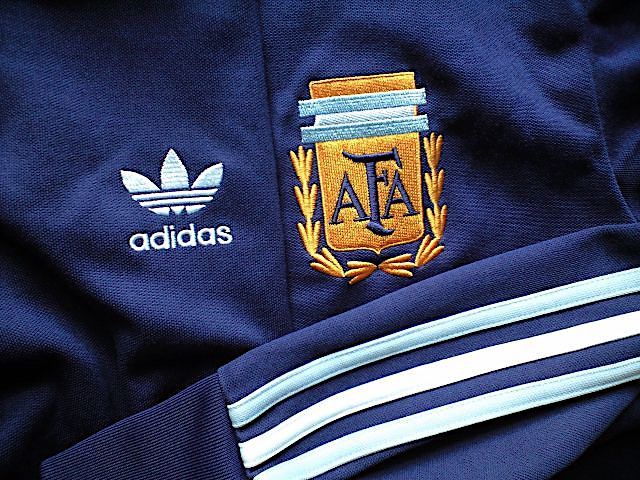 即決 日本規格品 adidas Originals「HAND OF GOD」W杯 86 国別 アルゼンチン代表 ジャージ Sサイズ マラドーナ 神の手  ワールドカップ
