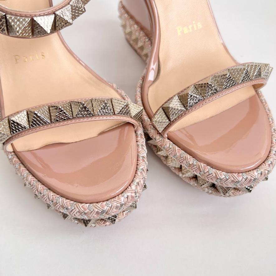 極美品】クリスチャンルブタン Christian louboutin カタクロウ