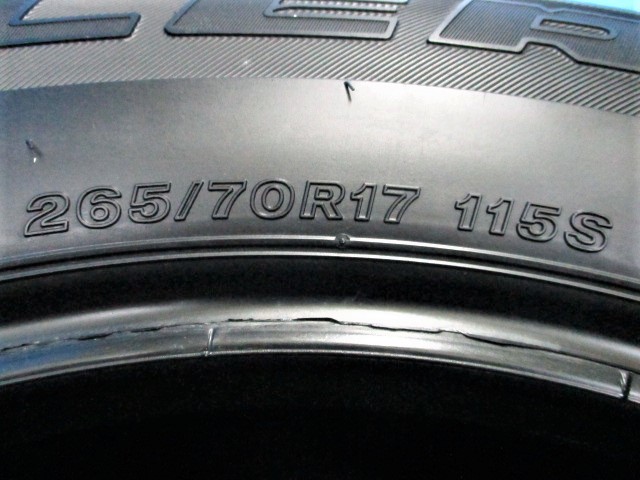 C221 265/70R17 115S BS デューラー H/T 684Ⅱ 1本 中古 良品 265 70 17 FJクルーザーの画像4