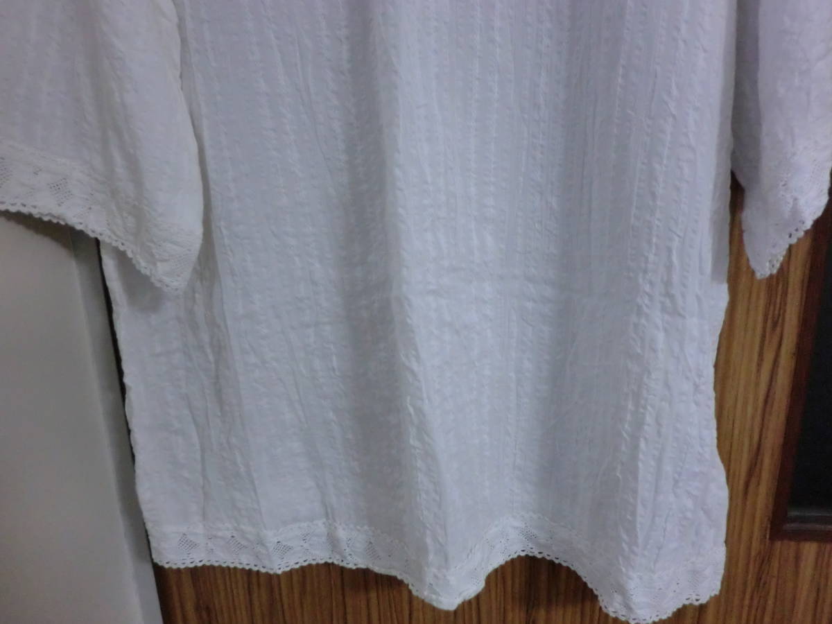 ◎一度洗濯しただけ　ノアンヌ　619　白色　３Ｌサイズ　レディース　カットソー　トップス　服　半袖シャツ　シャツ_袖の部分は、レースになっております。