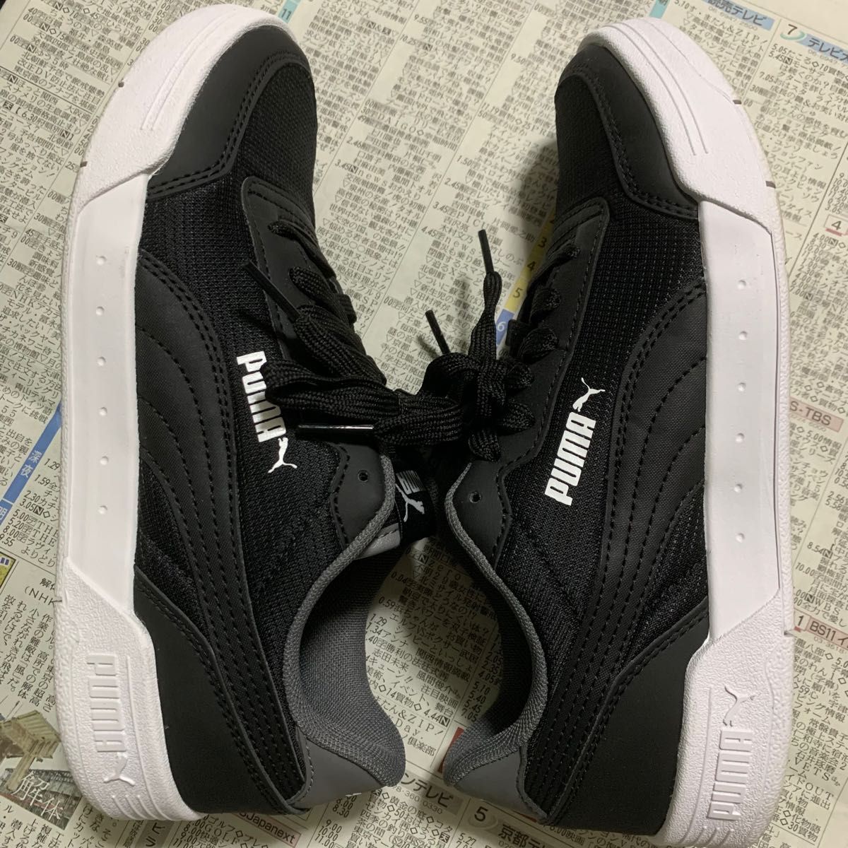 PUMA プーマキャラカルスタイル スニーカー ブラック 23cm Mサイズ 靴 シューズ レディース 23 0cm 黒色|PayPayフリマ スニーカー 靴 Mサイズ 23.0cm レディース