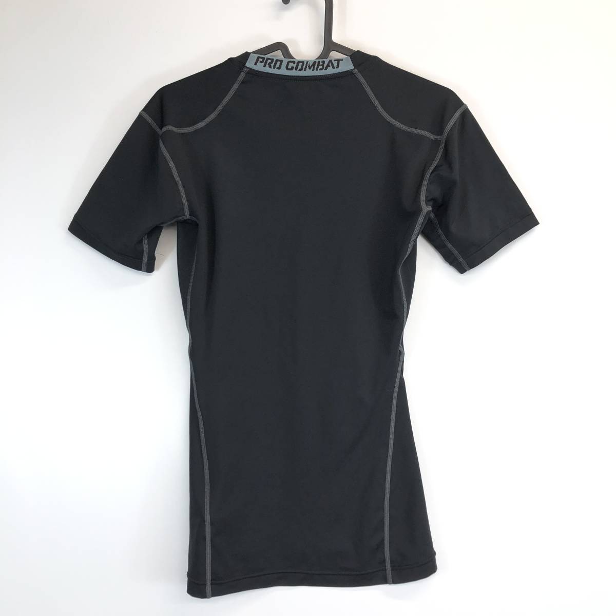 ナイキプロコンバット NIKE PRO COMBAT インナーコンプレッションシャツ 半袖 ブラック Mサイズ 449830