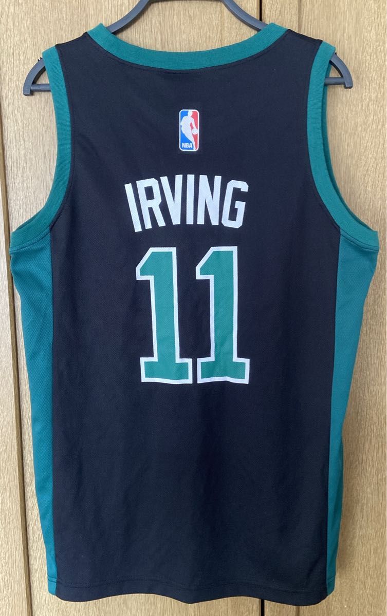 公式の NBA カイリー・アービング セルティックス ユニフォーム #11