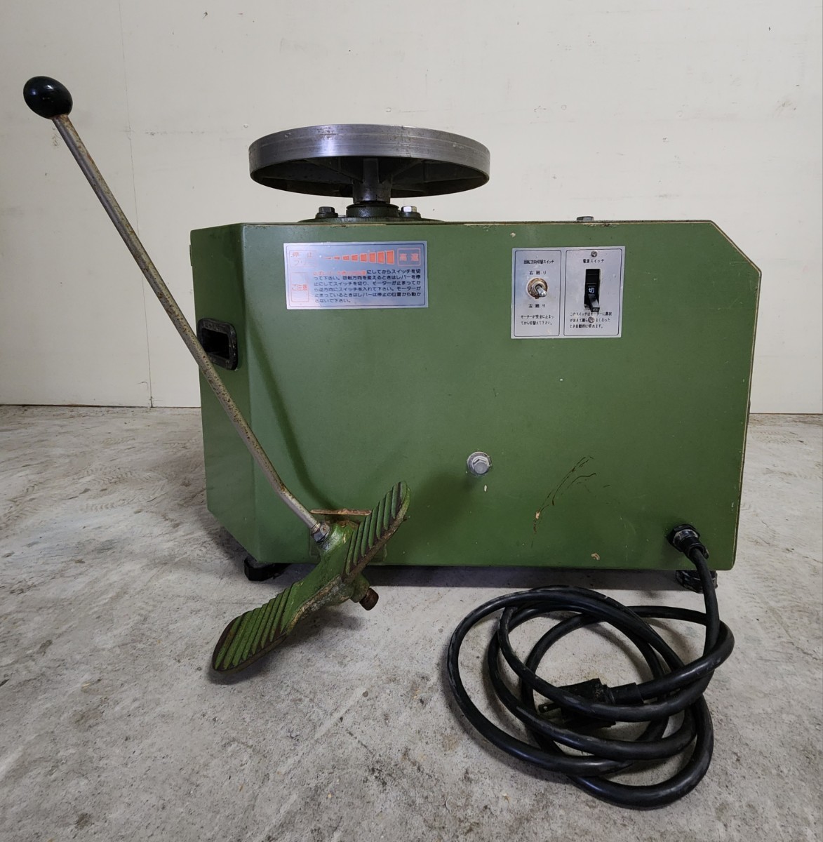電気ろくろ グット電機株式会社 陶芸 轆轤 ろくろ ロクロ 粘土工芸 手