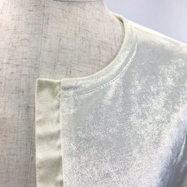 ■ Harrods ハロッズ ベロア トップス ニット オフホワイト 飾りボタン サイズ不明 日本製 レディース ｃ1229 K39_画像9