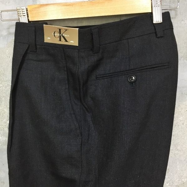 ◆新品◆お洒落な逸品◆Calvin klein/カルバンクライン スラックス パンツ ウール100％ ブラック メンズ ダークグレー 29 K34 ｃ2666_画像2