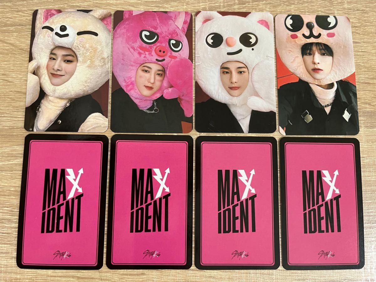 期間限定値下げ 2200円→2000円 straykids maxident skzoo 期間限定値下げ 2200円→2000円 straykids maxident skzoo